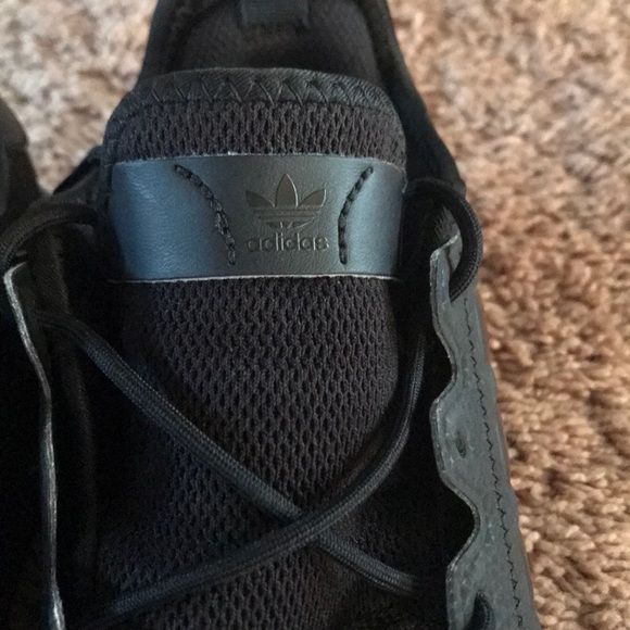 Men’s or boys New Adidas - Picture 8 of 12